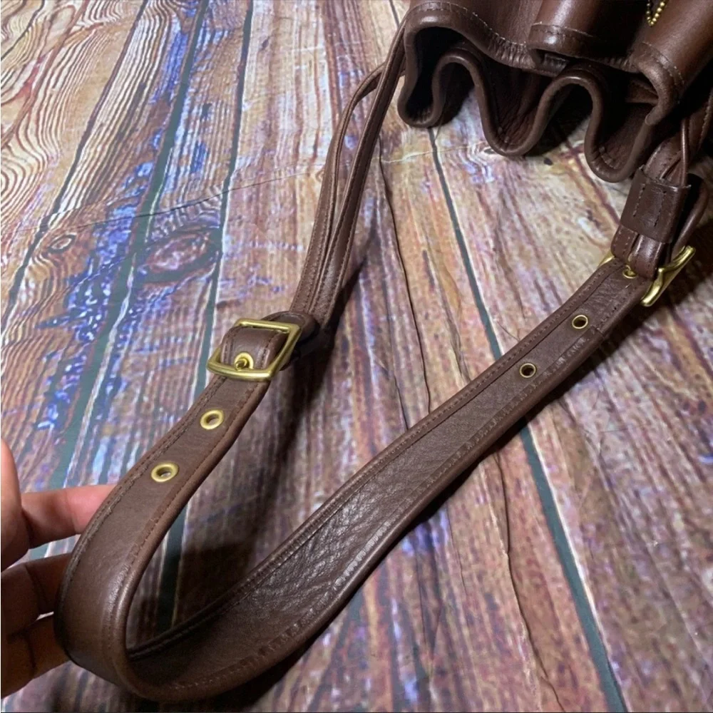 COACH LEGACY CHOCOLATE BROWN BAG